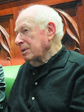 Πίτερ Μπρουκ: Ο σκηνοθέτης πρέπει να παραμερίσει το Εγώ