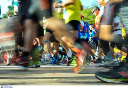 Περισσότεροι από 18.000 δρομείς στον 4ο Ημιμαραθώνιο στην Αθήνα