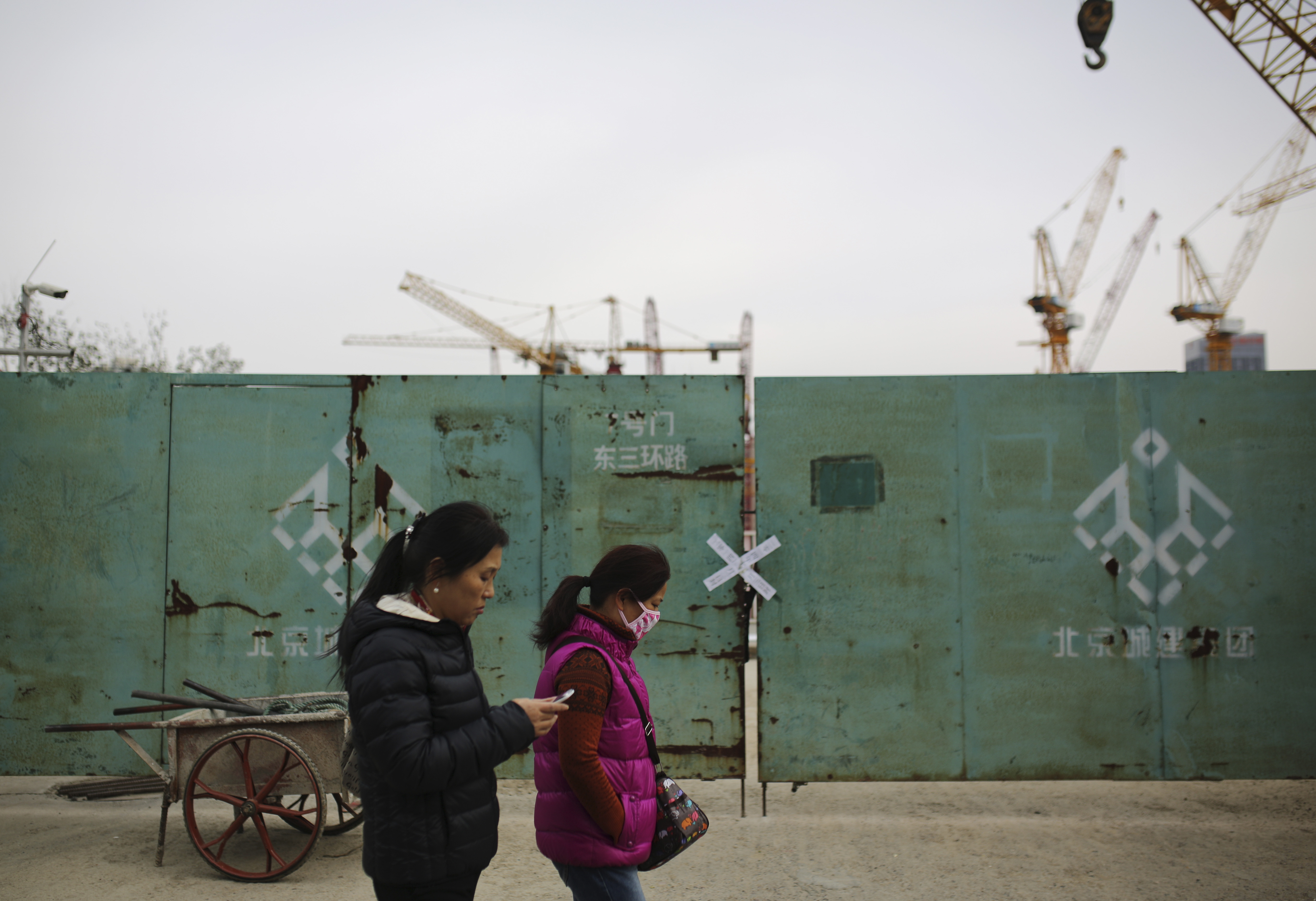 Εντείνονται οι ανησυχίες για επιβράδυνση της κινεζικής οικονομίας