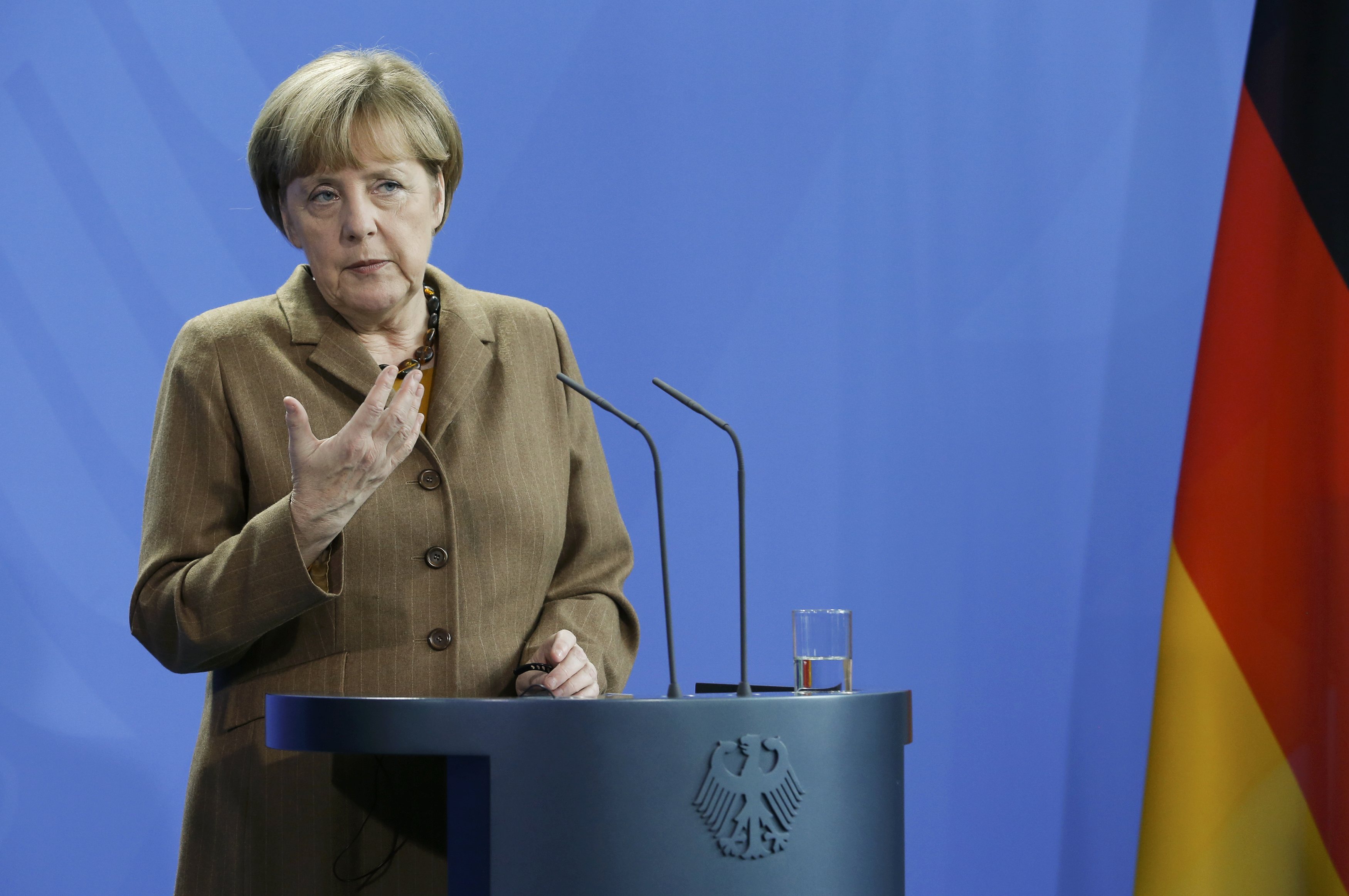 Deutsche Welle: Κακός βαθμός για την οικονομική πολιτική Μέρκελ