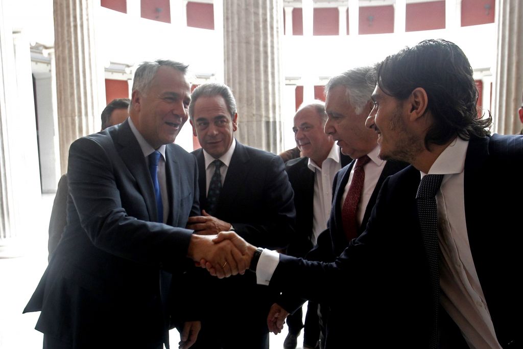 Τα φάρμακα από την ελληνική ΒΙΑΝΕΞ ταξιδεύουν στην Κίνα