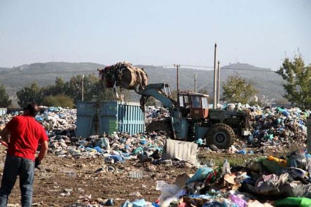 Κάτω από τη βάση στη διαχείριση απορριμμάτων