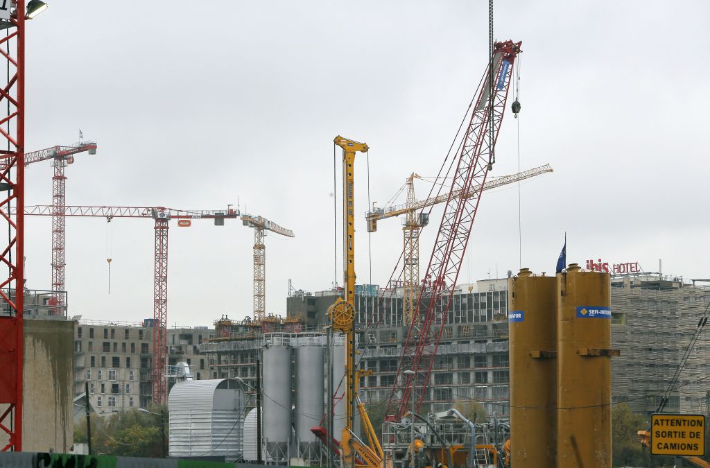 Γαλλία: Βελτιώθηκε η επιχειρηματική εμπιστοσύνη