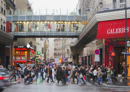 Γαλλία: «Όλα ανοικτά» για την επιβολή κυρώσεων στη Γαλλία