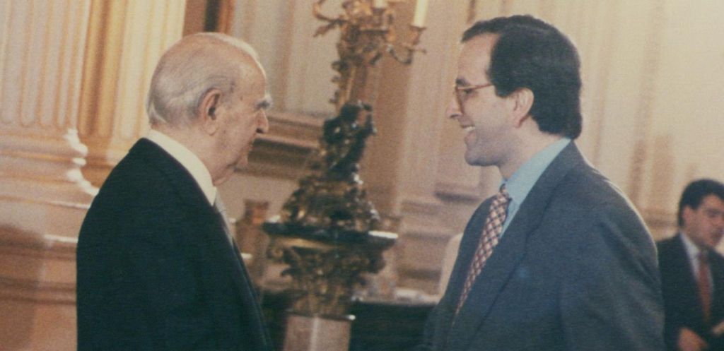 The great crisis of the Right wing