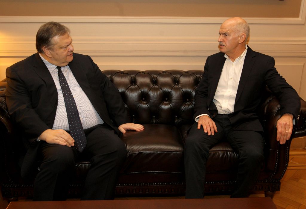 Χωρίζουν οι δρόμοι Βενιζέλου – Παπανδρέου