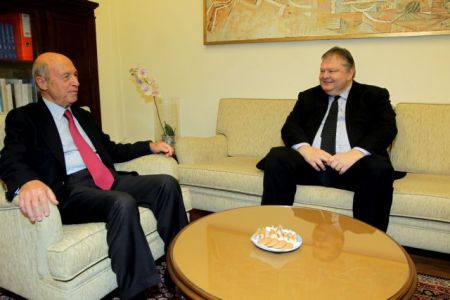 Συνάντηση το πρωί της Παρασκευής Βενιζέλου – Σημίτη