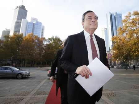 Ντράγκι: Θα κάνουμε ό,τι πρέπει για να αυξήσουμε τον πληθωρισμό