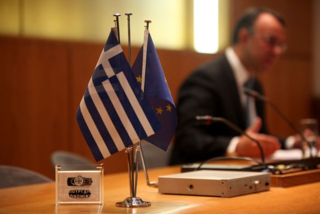 Troika fiscal teams making preparations for chief return to Athens