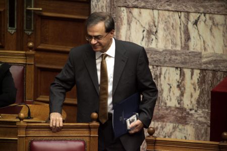 Αναβλήθηκε η προγραμματισμένη για το βράδυ της Παρασκευής τηλεδιάσκεψη μεταξύ κυβέρνησης – τρόικας