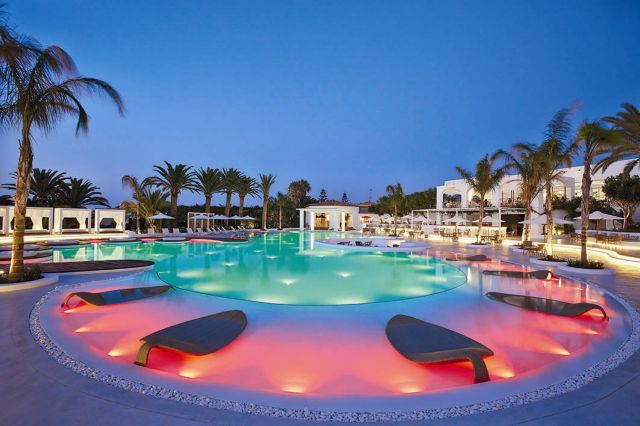 Πέντε νέα ξενοδοχεία το 2015 για την Grecotel