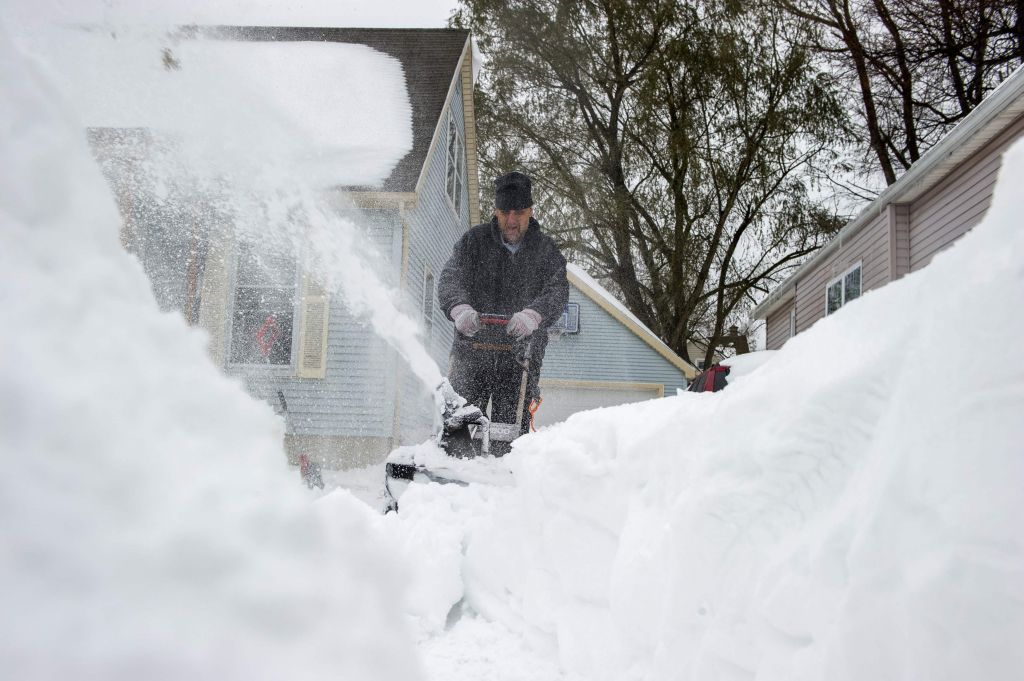 Μπάφαλο: Μετά την χιονόπτωση προετοιμάζεται για πλημμύρες