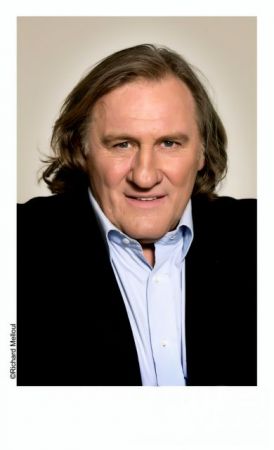 Αναβολή παράστασης με Ζεράρ Ντεπαρντιέ