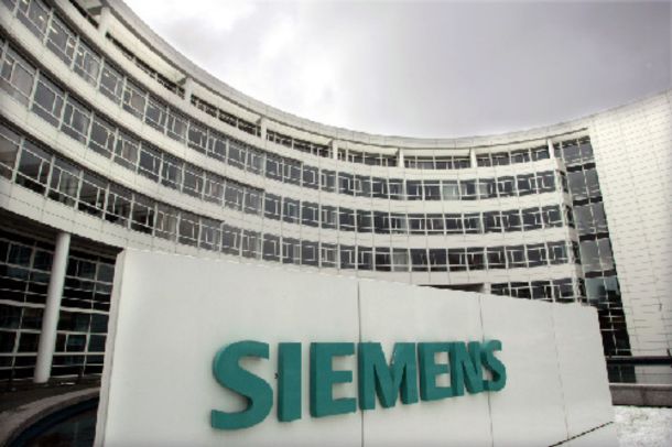 Prosecutor summons 64 in relation to the Siemens scandal | tovima.gr