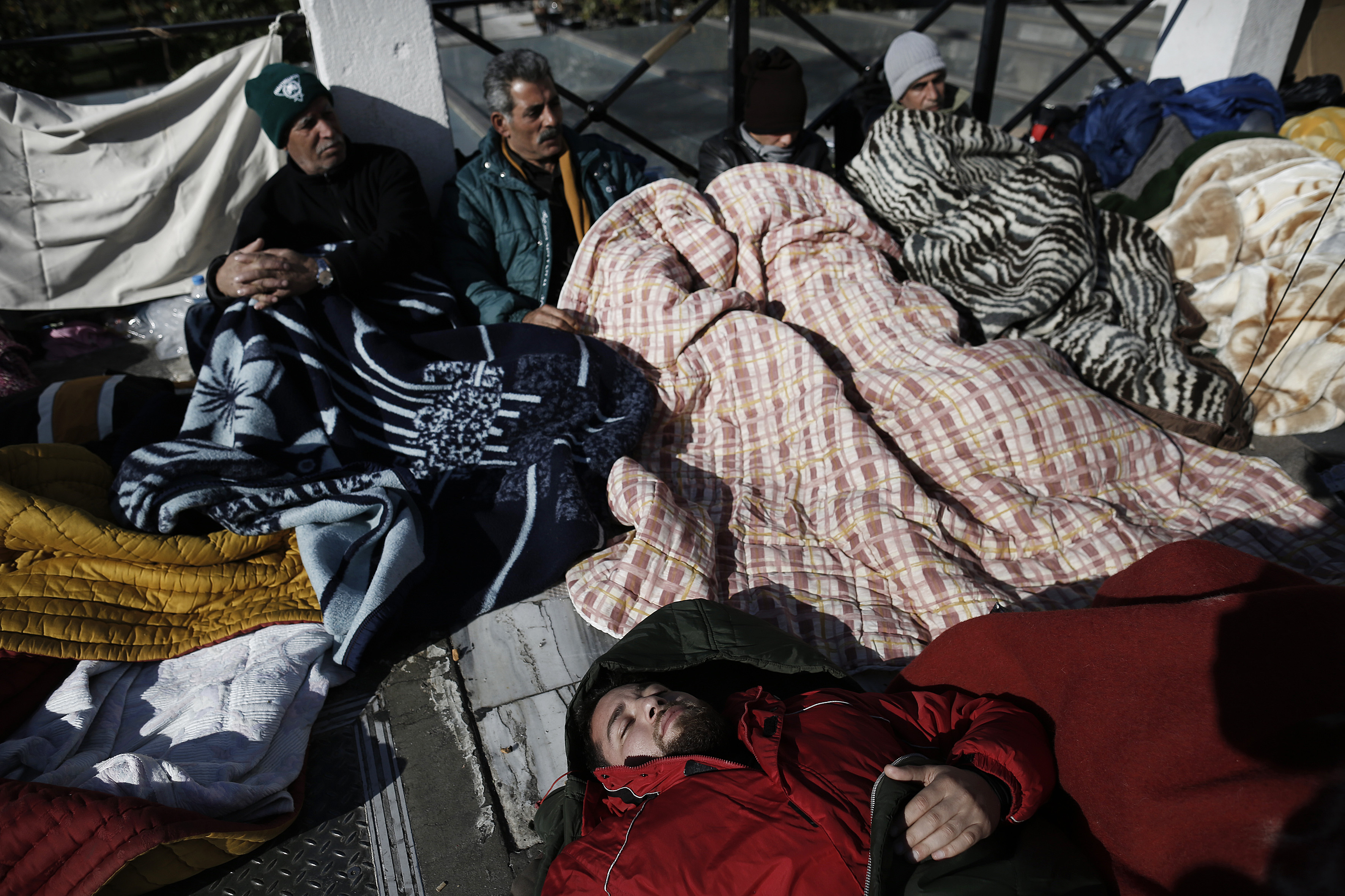 Στον Ευαγγελισμό διακομίστηκαν εννιά Σύροι απεργοί πείνας
