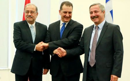 Κοινή διακήρυξη Ελλάδας-Κύπρου-Αιγύπτου για τους υδρογονάνθρακες