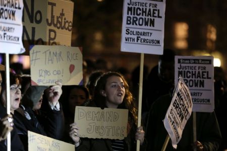 Λονδίνο: Διαδήλωση αλληλεγγύης για τα γεγονότα του Φέργκιουσον