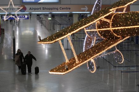 ΤτΕ: Εσπασε το «φράγμα» των 20 εκατ. τουριστών στο 10μηνο