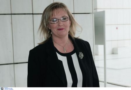 Ξουλίδου: Περίμενα ο Π. Καμμένος να γνωρίζει για τον Δ. Καμμένο