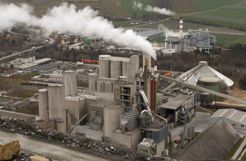 Νέα επιδείνωση του μεταποιητικού τομέα τον Απρίλιο