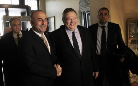 Τι συζήτησαν Βενιζέλος – Τσαβούσογλου στην Αγκυρα