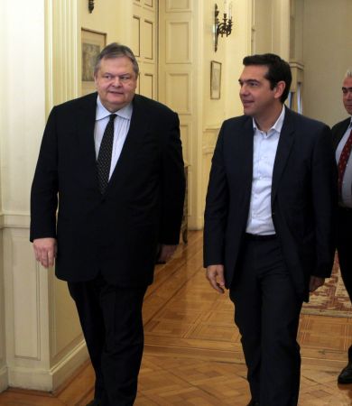 ΣΥΡΙΖΑ: Χαμηλοί τόνοι και απόπειρες «λεπτών χειρισμών»