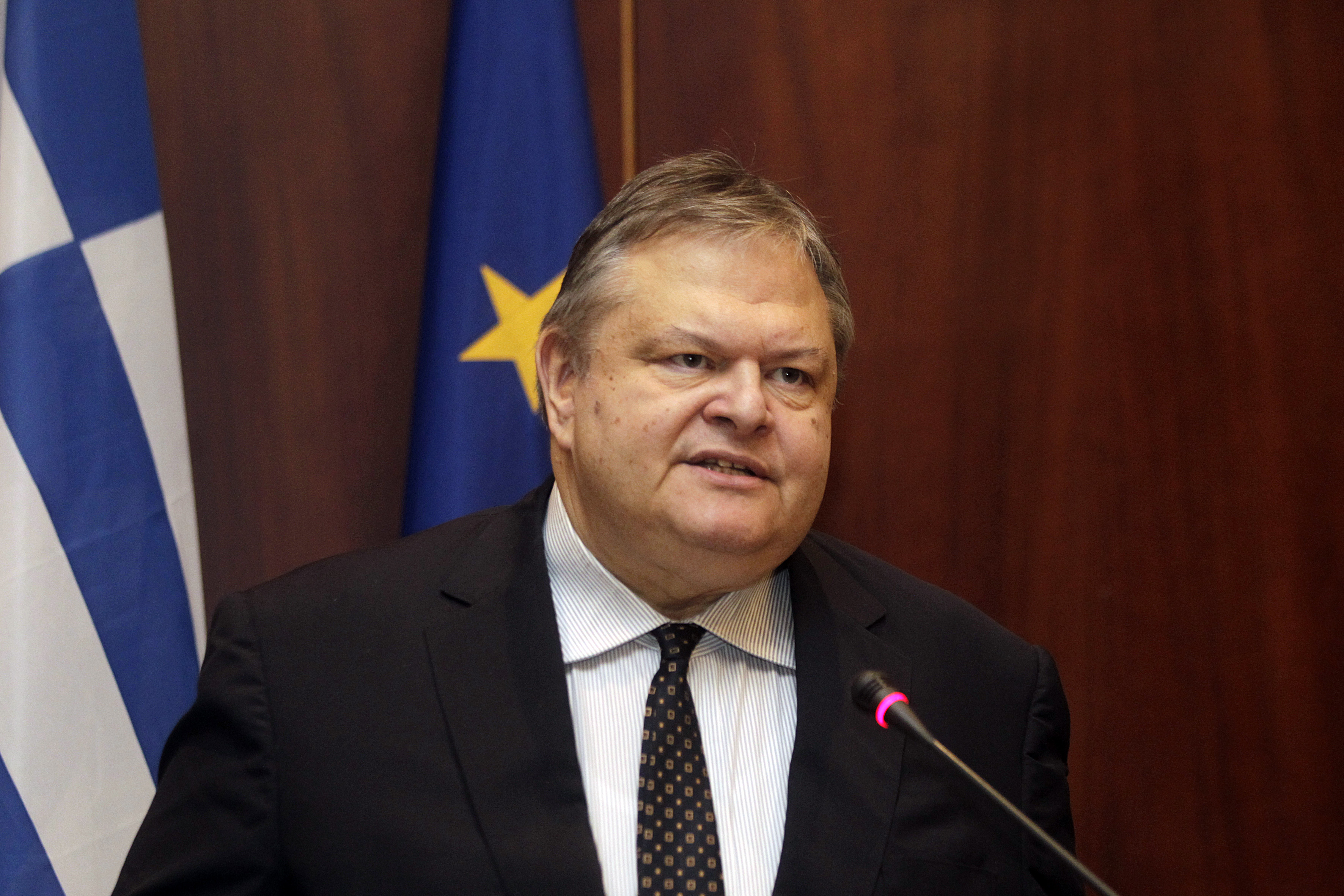 Βενιζέλος: Ενδεχόμενο επίσπευσης της εκλογής Προέδρου Δημοκρατίας