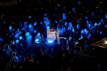 Δρέσδη: Αντιδιαδήλωση «νίκησε» ρατσιστική διαδήλωση