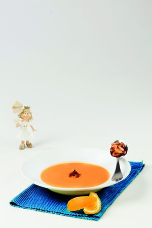 Βελουτέ κόκκινης κολοκύθας με πορτοκάλι