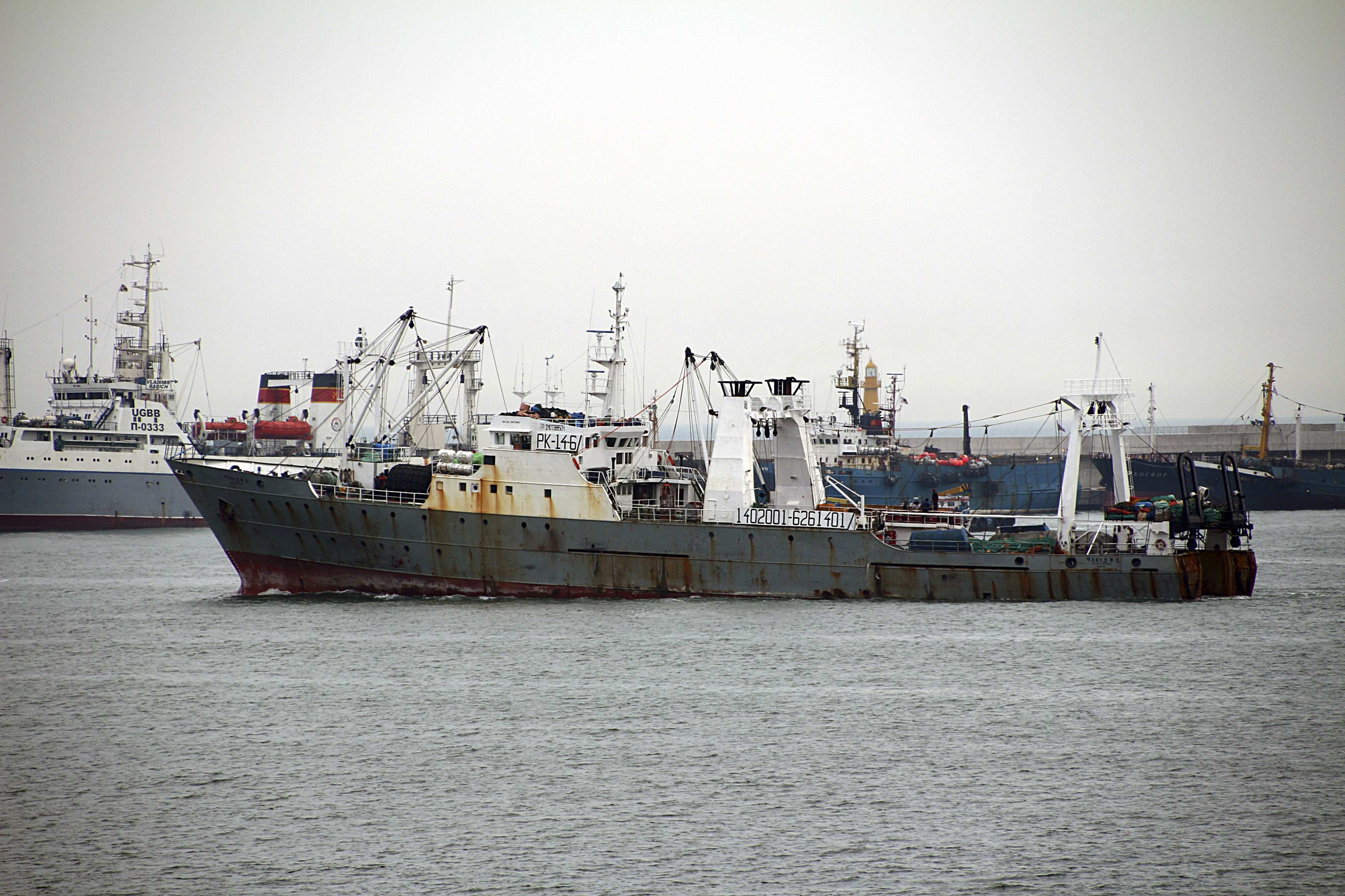 Εξανεμίζονται οι ελπίδες για τους 52 ναυαγούς στον Βερίγγειο πορθμό