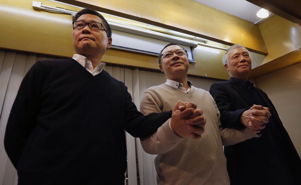 Χονγκ Κονγκ: Οι ιδρυτές του Occupy Central παραδίνονται στην αστυνομία