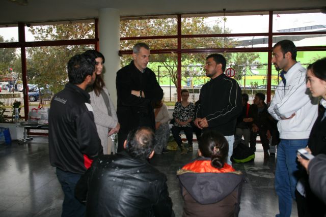 Στο ξενώνα αστέγων του δήμου Πειραιά μετανάστες από το Ιράκ