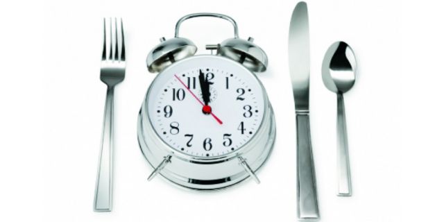 Κόψτε το βραδινό φαγητό και χάστε κιλά χωρίς δίαιτα