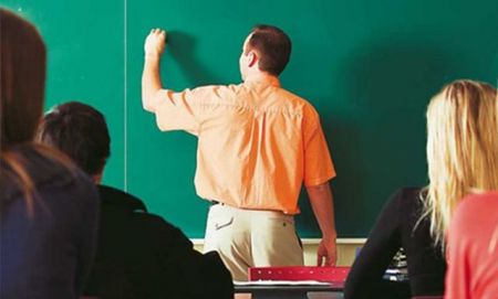 Προσλήψεις 1.000 αναπληρωτών εκπαιδευτικών