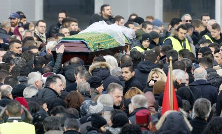 Η Γερμανία είπε «αντίο» στην ηρωίδα φοιτήτρια Τουγτσέ Αλμπαϊράκ