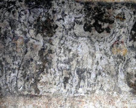 Amphipolis tomb: Intricate architrave decorations revealed