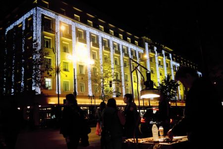 Χαρδούβελης – Ανδρεάδης: Συζήτησαν την αύξηση του ΦΠΑ στα ξενοδοχεία