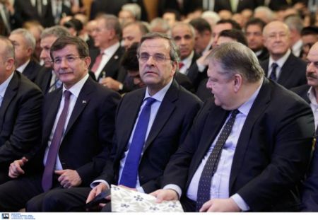 Αχμέτ Νταβούτογλου: Λύση του Κυπριακού