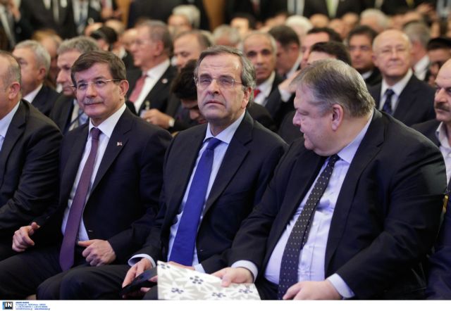 Αχμέτ Νταβούτογλου: Λύση του Κυπριακού