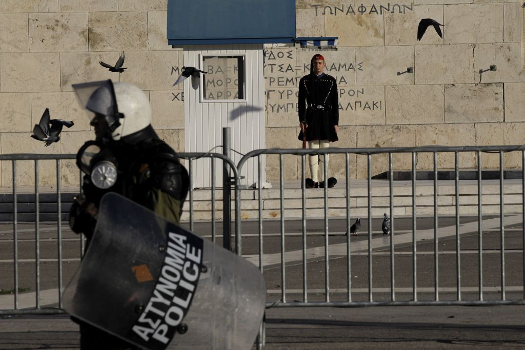 Αστυνομικοί, οι πιο φανατικοί υποστηρικτές της Χρυσής Αυγής