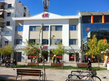 Το πρώτο κατάστημα της H&M στην Καλαμάτα