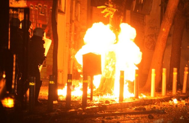 Violent clashes break out in Athens on Grigoropoulos anniversary
