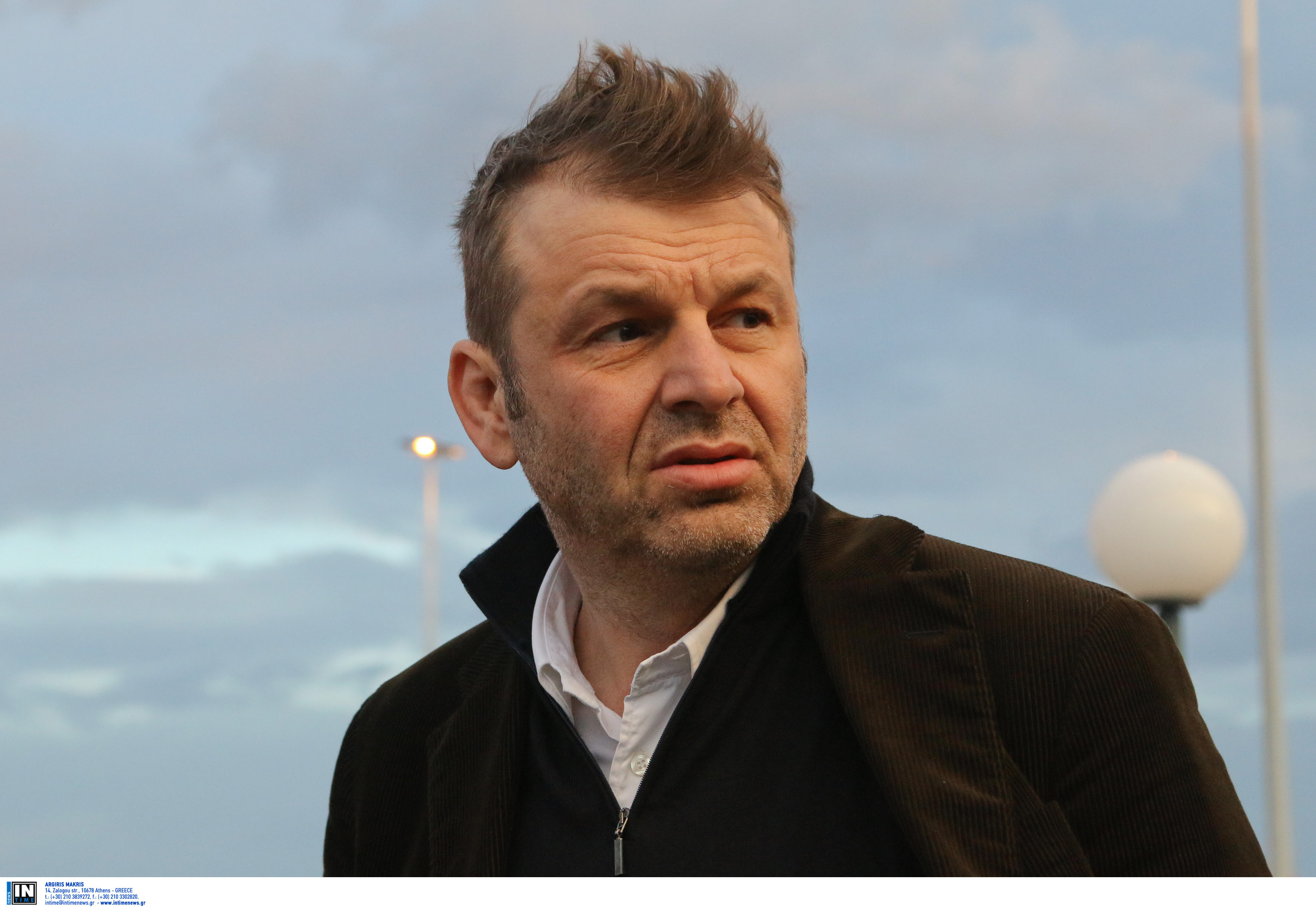 12 ερωτήσεις στον Απόστολο Γκλέτσο