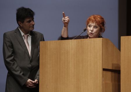 12 ερωτήσεις στη Χρυσούλα Διαβάτη