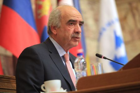 Μεϊμαράκης: Ο τόπος οδηγείται εκβιαστικά σε εκλογές