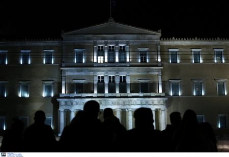 Βουλή: Ομόφωνα δεκτή η τροπολογία Αθανασίου για τον Ν. Ρωμανό – Σταμάτησε την απεργία πείνας μετά 31 ημέρες