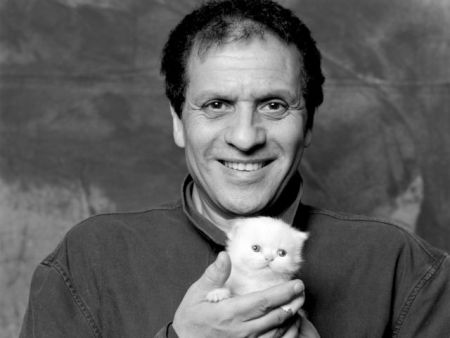 Αζεντίν Αλαϊα: Από την Γκάρμπο στη Μισέλ Ομπάμα