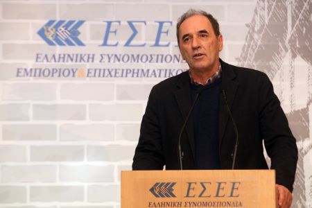 Ο Γιώργος Σταθάκης στο κρίσιμο υπουργείο Οικονομίας
