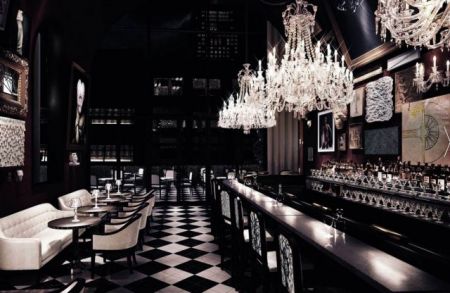 Κόσμος από κρύσταλλο