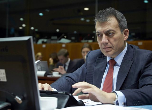 Βρούτσης : Ποτέ δεν ζητήθηκε να μειωθούν οι συντάξεις